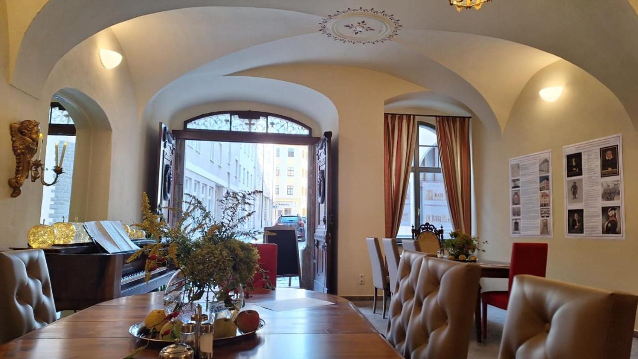 Stadtpalais Bellevue-Suite 3- Zimmer- Maisonettewohnung Mit Dachterrasse Maximal 4 Personen Bautzen Eksteriør billede