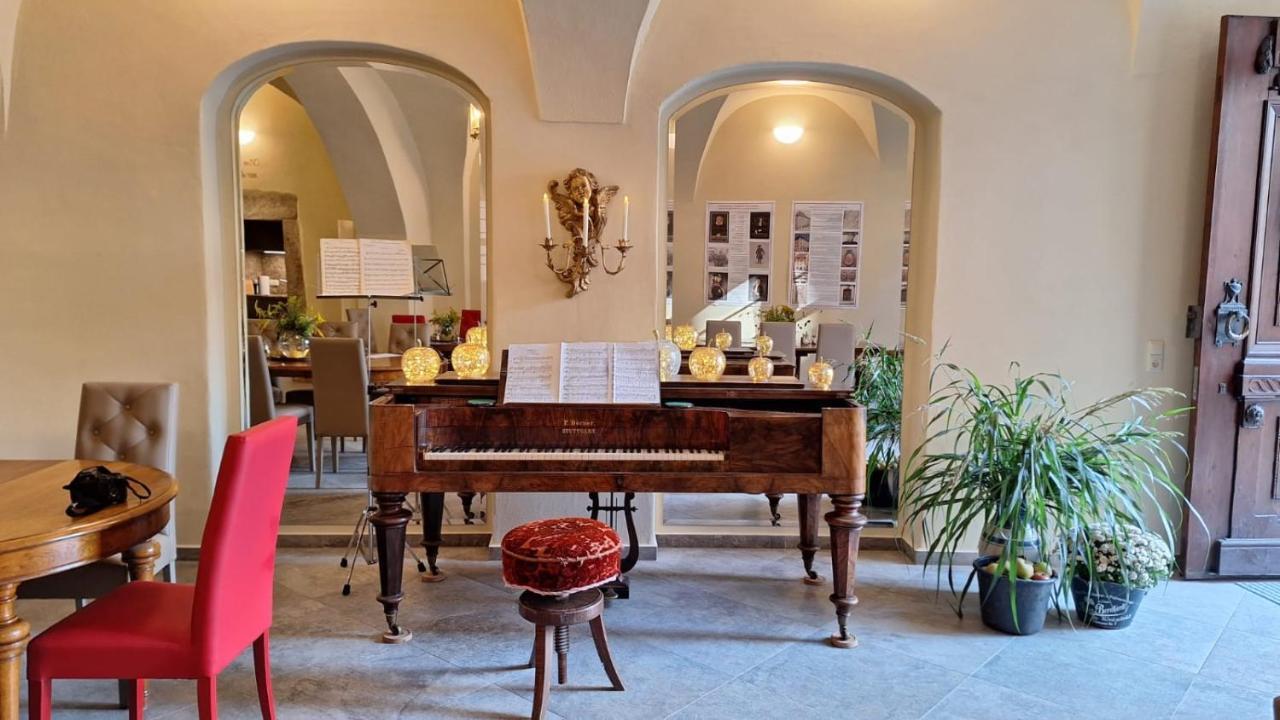 Stadtpalais Bellevue-Suite 3- Zimmer- Maisonettewohnung Mit Dachterrasse Maximal 4 Personen Bautzen Eksteriør billede