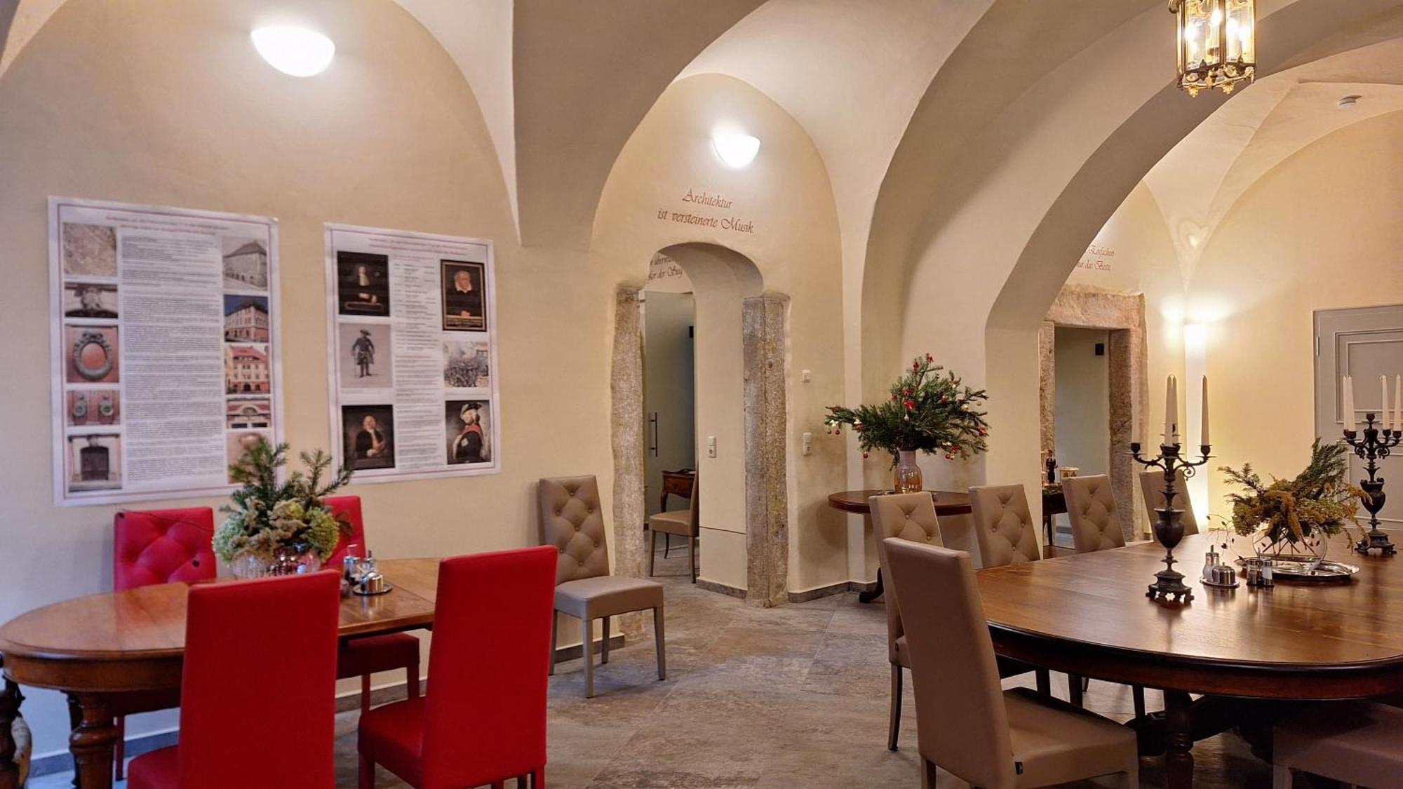 Stadtpalais Bellevue-Suite 3- Zimmer- Maisonettewohnung Mit Dachterrasse Maximal 4 Personen Bautzen Eksteriør billede