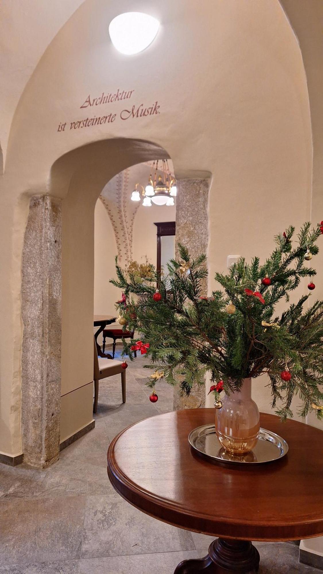 Stadtpalais Bellevue-Suite 3- Zimmer- Maisonettewohnung Mit Dachterrasse Maximal 4 Personen Bautzen Eksteriør billede